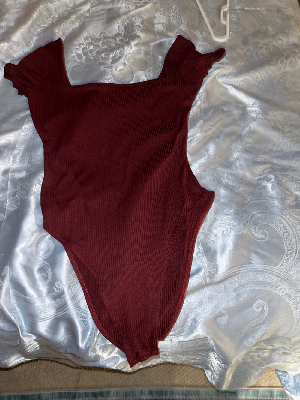 Women’s Ribbed boat neck bodysuit in Burgundy